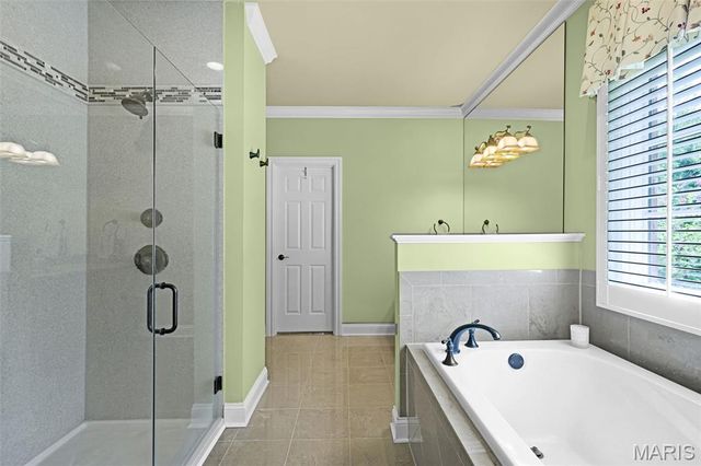 7411 Creek Ridge Lane, Edwardsville, IL 62025