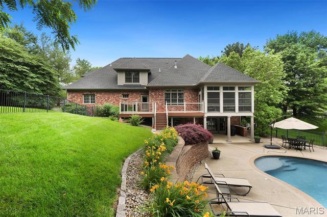 7411 Creek Ridge Lane, Edwardsville, IL 62025