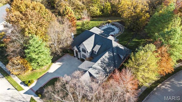 7411 Creek Ridge Lane, Edwardsville, IL 62025