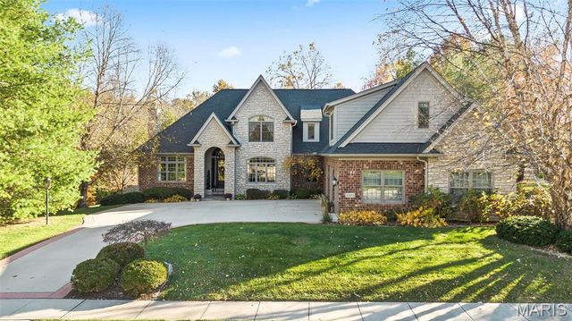 7411 Creek Ridge Lane, Edwardsville, IL 62025