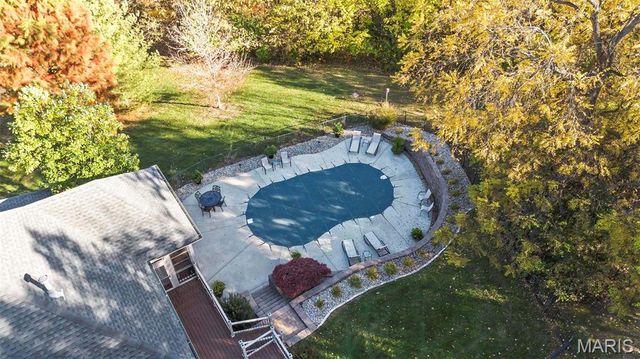 7411 Creek Ridge Lane, Edwardsville, IL 62025