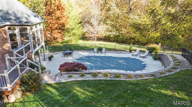 7411 Creek Ridge Lane, Edwardsville, IL 62025