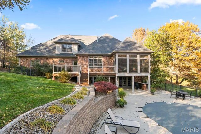 7411 Creek Ridge Lane, Edwardsville, IL 62025