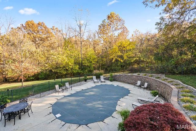 7411 Creek Ridge Lane, Edwardsville, IL 62025