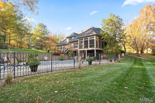 7411 Creek Ridge Lane, Edwardsville, IL 62025