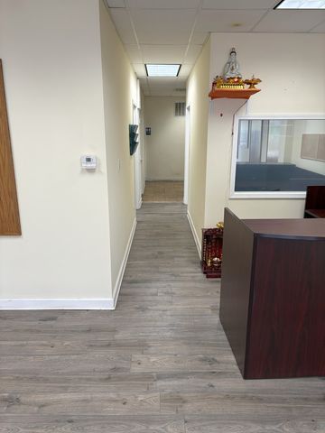 2810 S Wentworth Avenue, Chicago, IL 60616