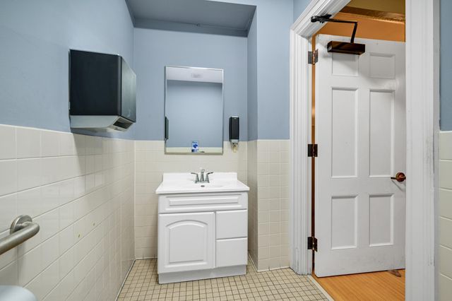 2318 Park Avenue, Minneapolis, MN 55404