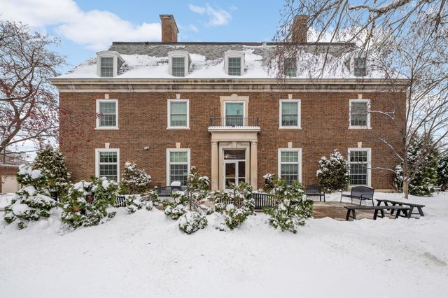 2318 Park Avenue, Minneapolis, MN 55404