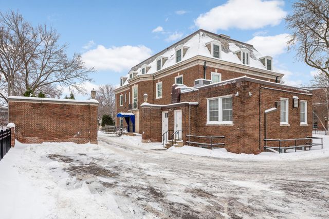 2318 Park Avenue, Minneapolis, MN 55404