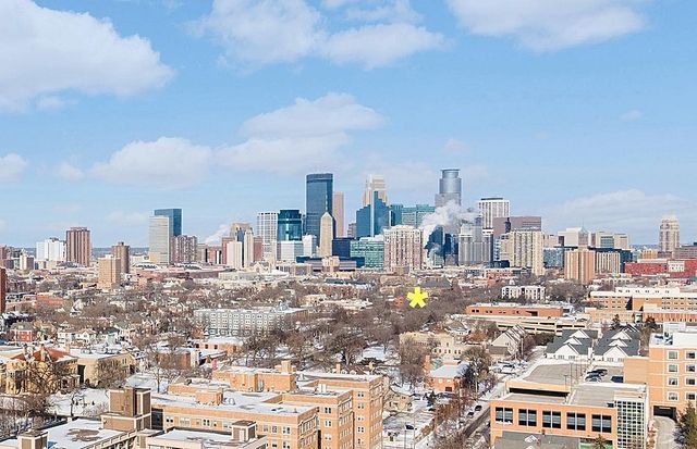 2318 Park Avenue, Minneapolis, MN 55404