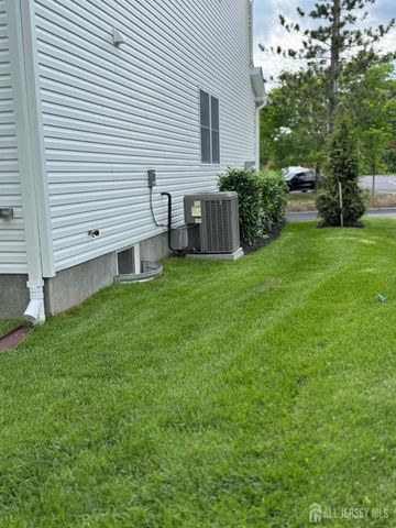 12 Moyse Place, Edison, NJ 08820