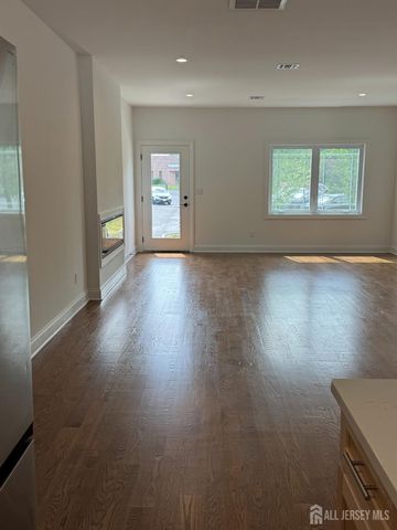 12 Moyse Place, Edison, NJ 08820