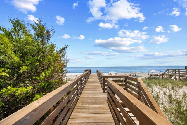 497 Norris Dr., Pawleys Island, SC 29585