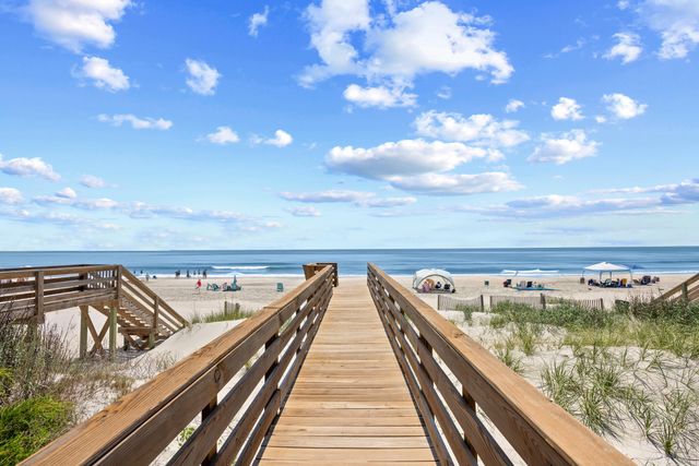 497 Norris Dr., Pawleys Island, SC 29585