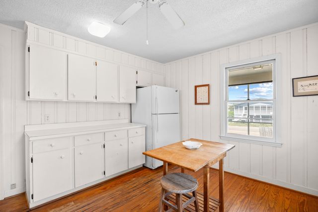 497 Norris Dr., Pawleys Island, SC 29585