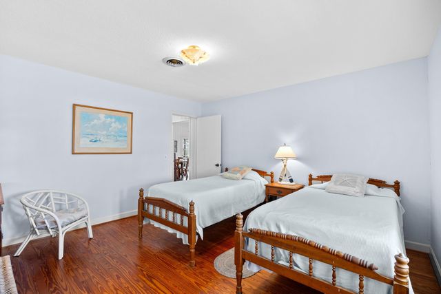 497 Norris Dr., Pawleys Island, SC 29585