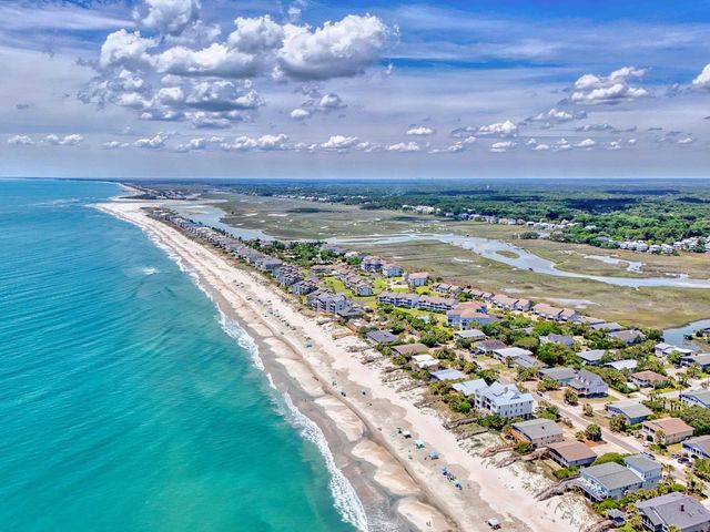 497 Norris Dr., Pawleys Island, SC 29585