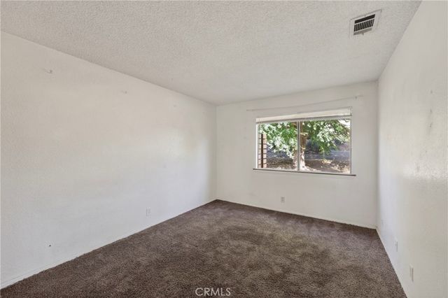 13010 Spring Valley Parkway, Victorville, CA 92395