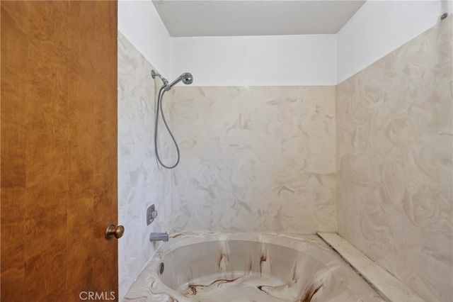 13010 Spring Valley Parkway, Victorville, CA 92395