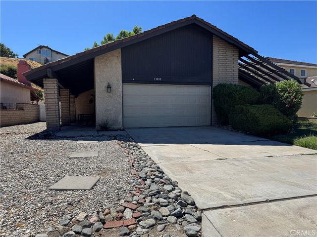 13010 Spring Valley Parkway, Victorville, CA 92395