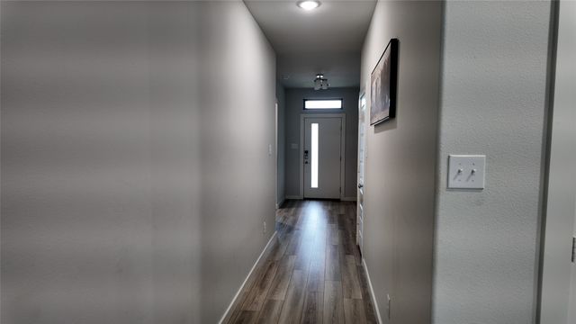 542 Chase Creek Drive, Lavon, TX 75166