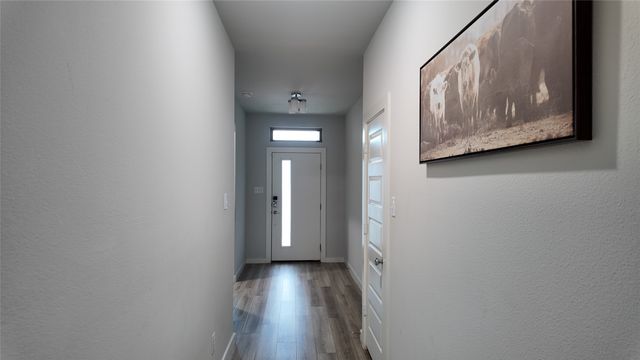 542 Chase Creek Drive, Lavon, TX 75166