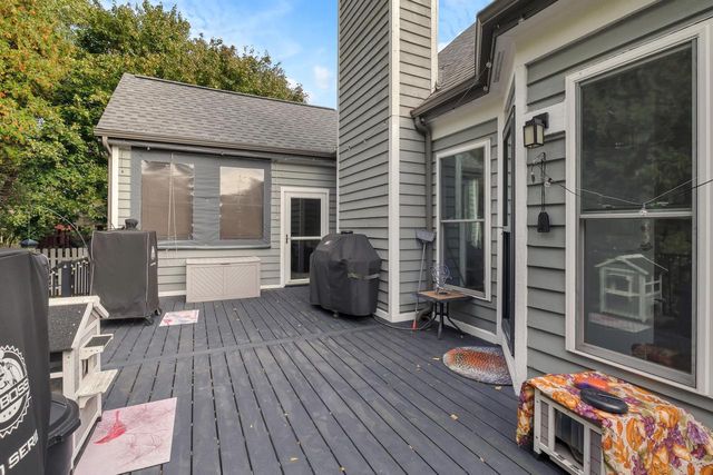 370 Smythe DRIVE, Williams Bay, WI 53191