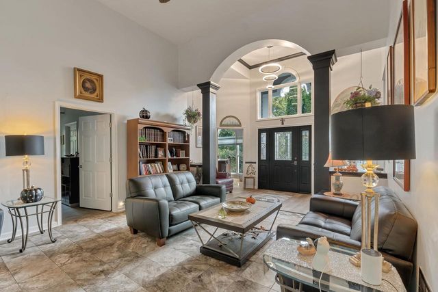 370 Smythe DRIVE, Williams Bay, WI 53191