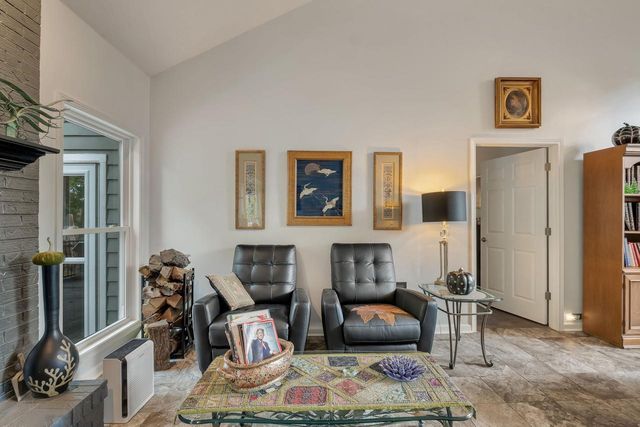 370 Smythe DRIVE, Williams Bay, WI 53191