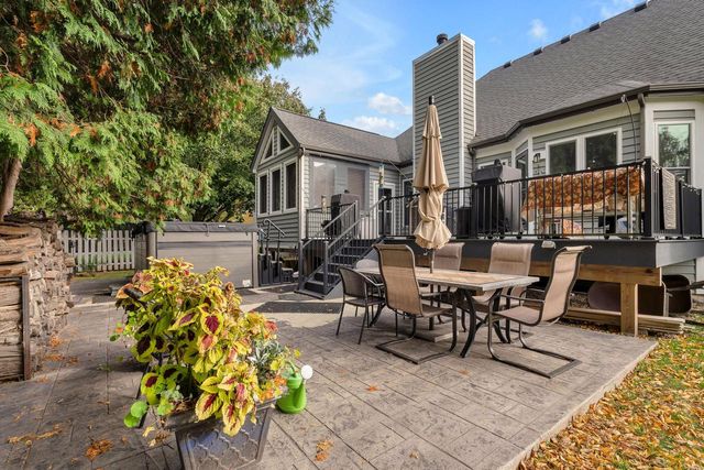 370 Smythe DRIVE, Williams Bay, WI 53191