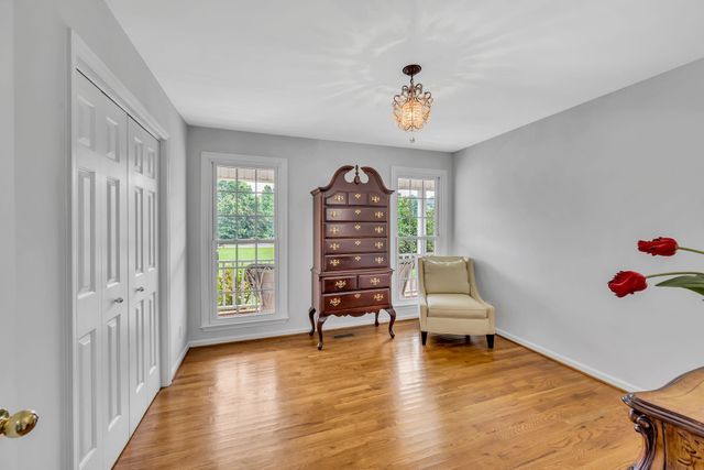 2712 Long Hollow Pike, Hendersonville, TN 37075