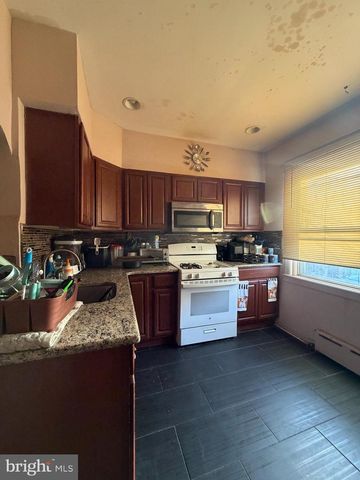 2518 S BERBRO ST, Philadelphia, PA 19153