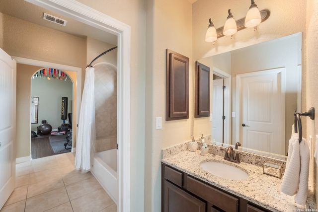 12230 Old Stillwater, San Antonio, TX 78254