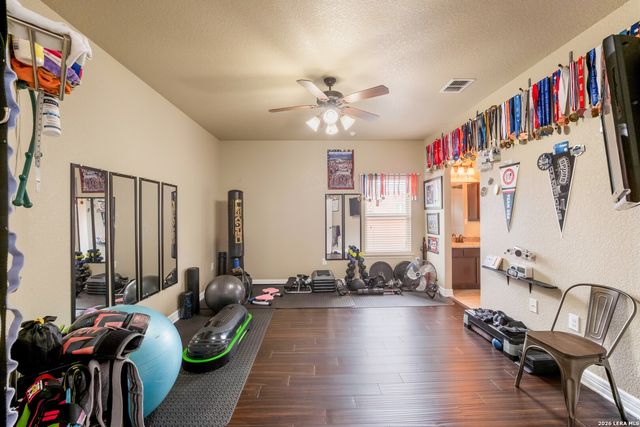 12230 Old Stillwater, San Antonio, TX 78254