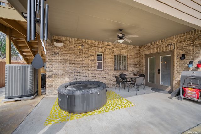 12230 Old Stillwater, San Antonio, TX 78254