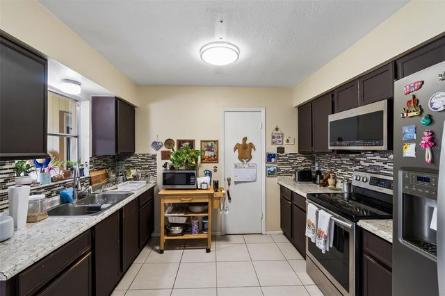 120 MILTA LANE, Kissimmee, FL 34743