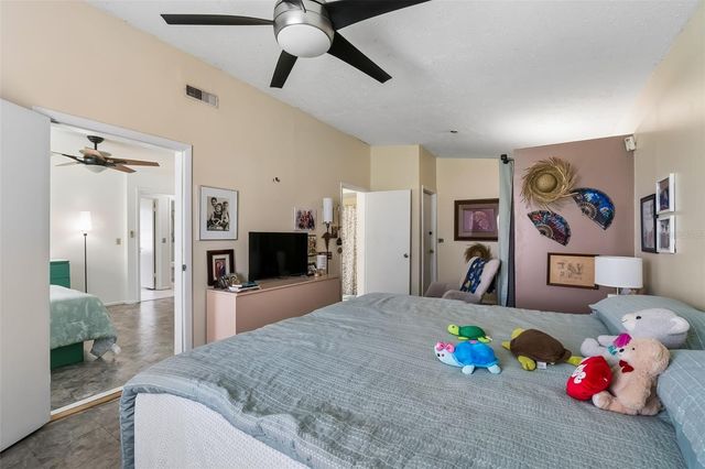 120 MILTA LANE, Kissimmee, FL 34743
