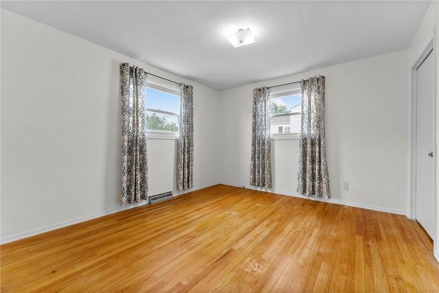 7672 Steubenville Pike, North Fayette, PA 15071