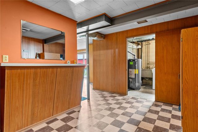 7672 Steubenville Pike, North Fayette, PA 15071