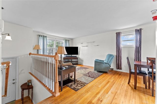 7672 Steubenville Pike, North Fayette, PA 15071