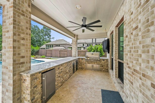16622 Little Woodstar Court, Humble, TX 77346
