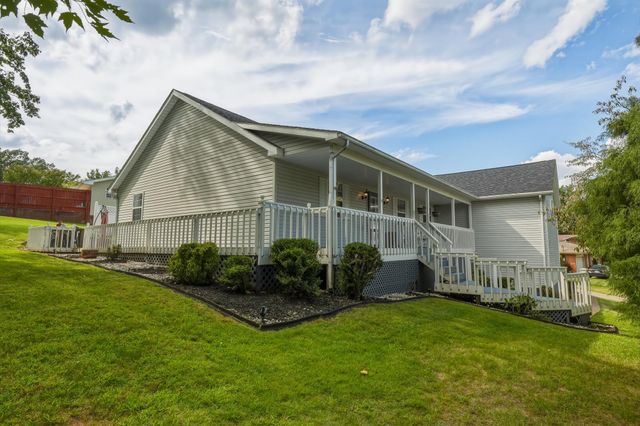 5397 Imperial Drive, Cross Lanes, WV 25313
