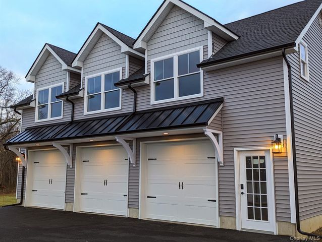 28 Haines Lane A, Walden, NY 12586