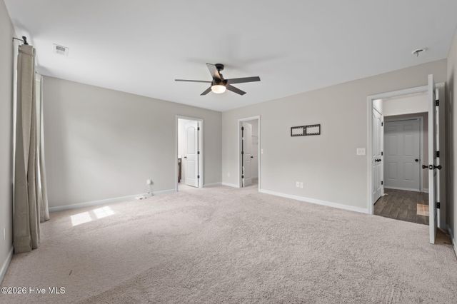 111 Anderson Avenue, Holly Ridge, NC 28445