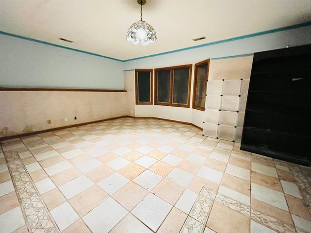 14438 SW Butler Rd, Rose Hill, KS 67133