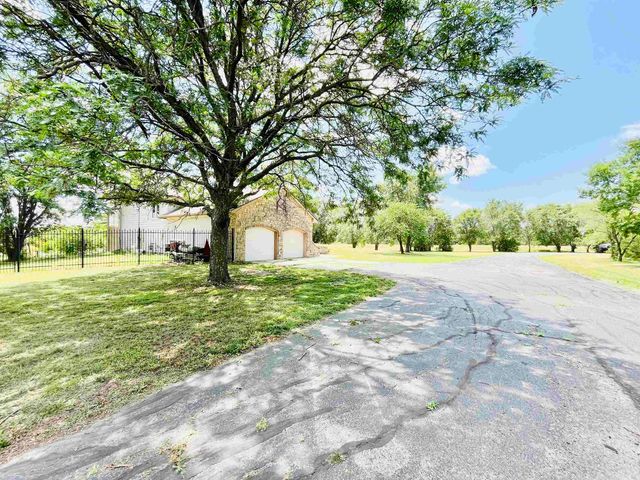 14438 SW Butler Rd, Rose Hill, KS 67133
