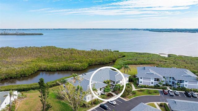 1109 EDGEWATER CIRCLE 1109, Bradenton, FL 34209