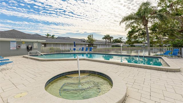 1109 EDGEWATER CIRCLE 1109, Bradenton, FL 34209