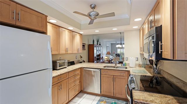 1109 EDGEWATER CIRCLE 1109, Bradenton, FL 34209