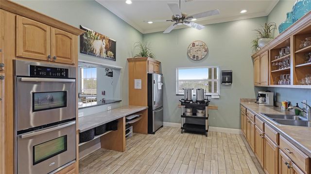 1109 EDGEWATER CIRCLE 1109, Bradenton, FL 34209